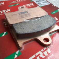 Задние тормозные колодки квадроцикла CF Moto 500 600 800 X5 X8 Yamaha Grizzly синтетические Lucas