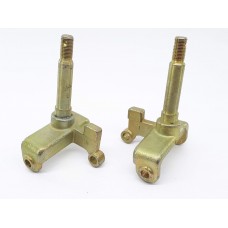 Цапфа поворотный кулак квадроциклов ATV 110 125 (ось 17 мм) под барабанный тормоз правый левый