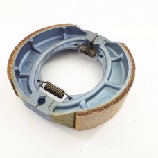 Тормозные колодки мотоцикла 150 200 кубов барабанные Ф125