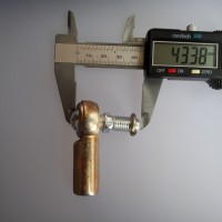 Рулевой наконечник с правой резьбой китайского квадроцикла 110-125 см3